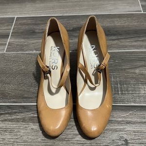 Michael Kors pumps